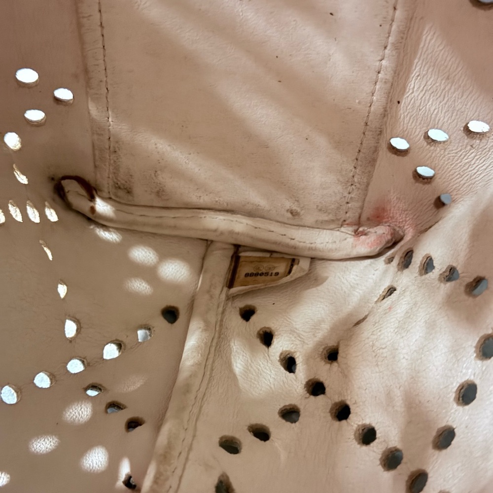 Chanel shoulder bag Cream /Gold Chain - Picture 12 of 14